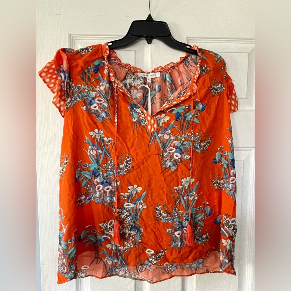 Rose + Olive blouse, size XL nwt